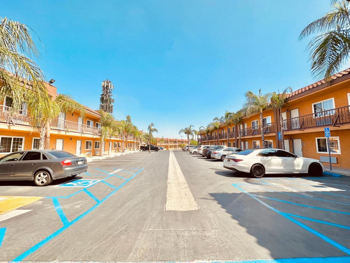 Express Inn & Suites Ontario Airport Exterior foto